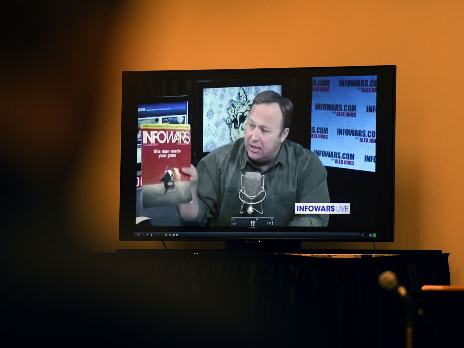 alex jones funny, I Worked for Jones. I It. - The York Times alex jones funny, I Worked for Jones. I It. - The York Times
