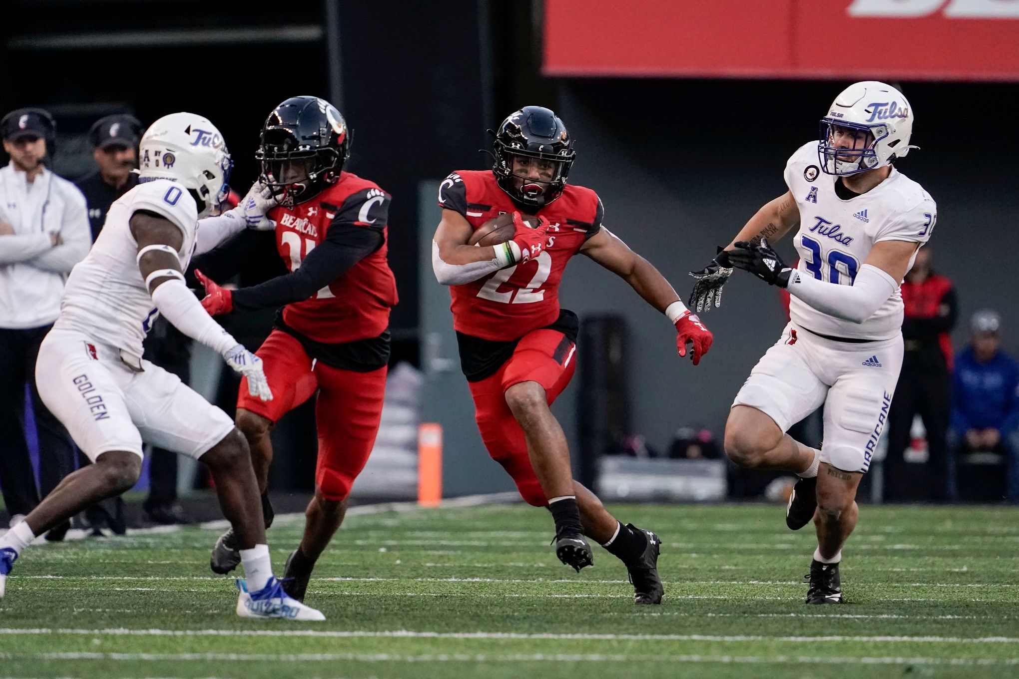 Cincinnati's 2023 NFL Draft prospects led by Ivan and Deshawn Pace, Josh  Whyle