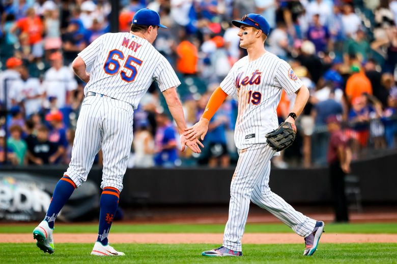 DeGrom fans 13 over 5 innings, Mets sweep Pirates