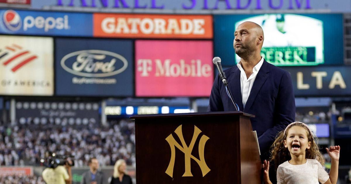 Yanks Honor Ex Captain Derek Jeter On Hall Of Fame Induction The Seattle Times 8671