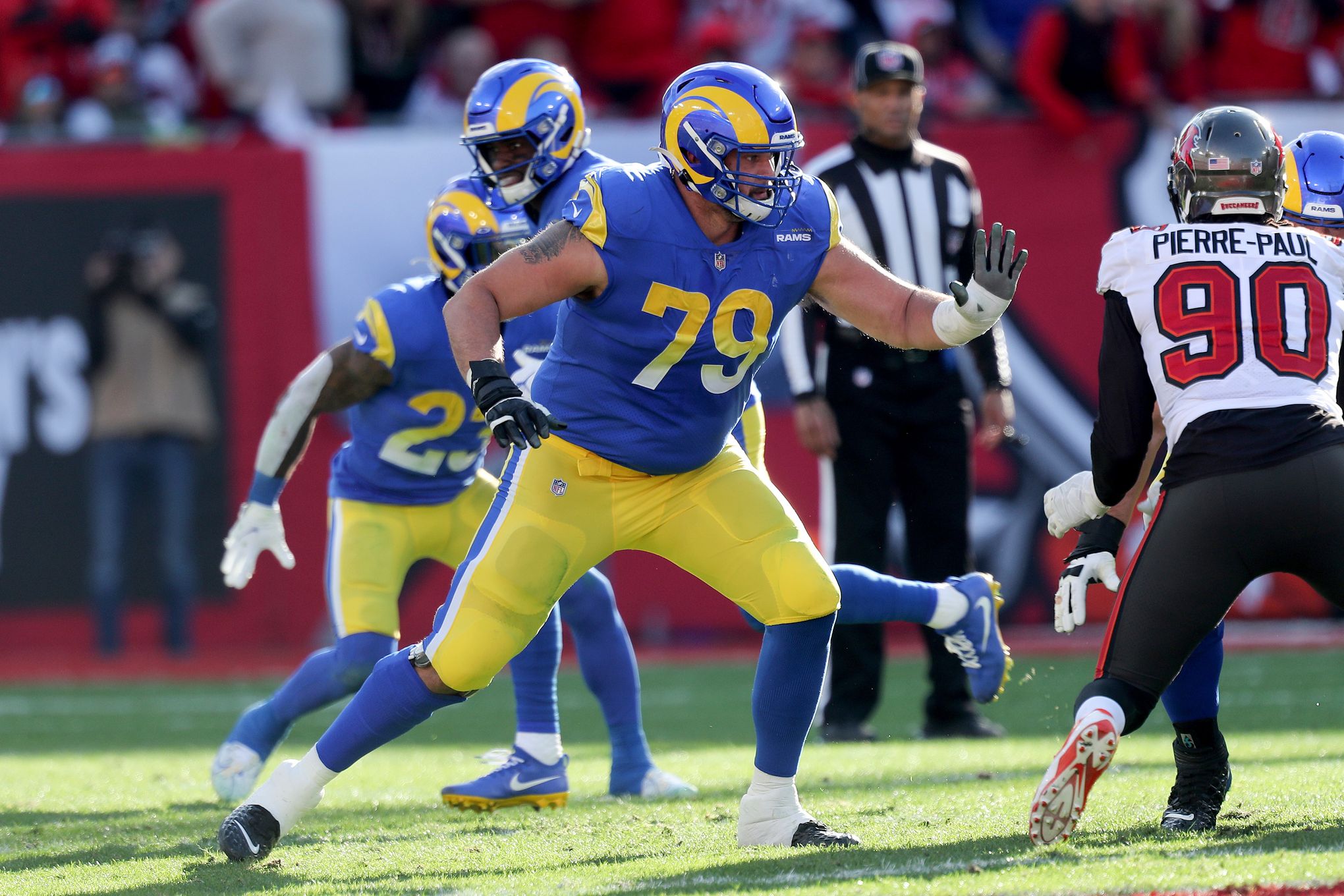 Los Angeles Rams re-sign Andrew Whitworth to 3-year deal