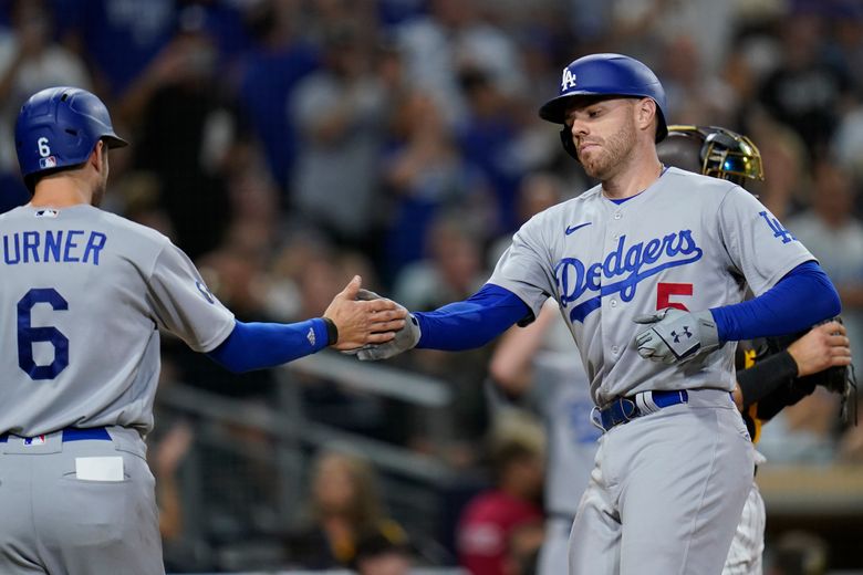 Dodgers Lose to Padres 5-4