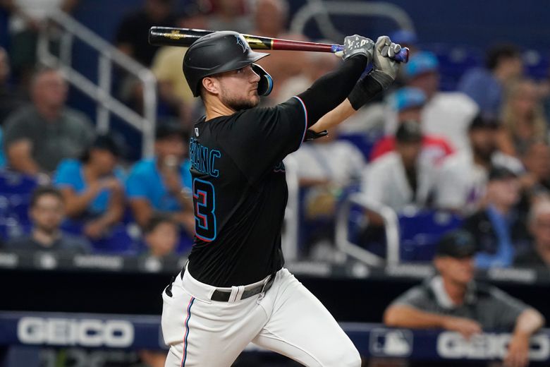 Miami Marlins lose to New York Mets in 12 innings