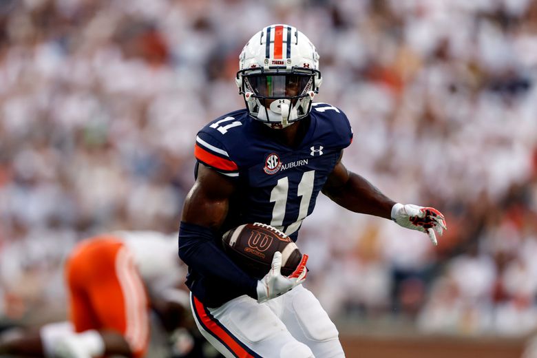 College Football Champs: Auburn In A Close One