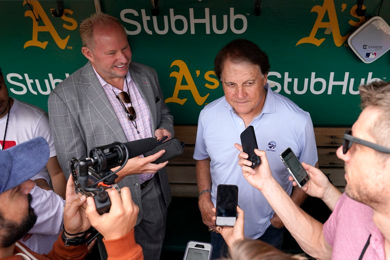 Hall of Famer Tony La Russa, 78, steps down as White Sox manager