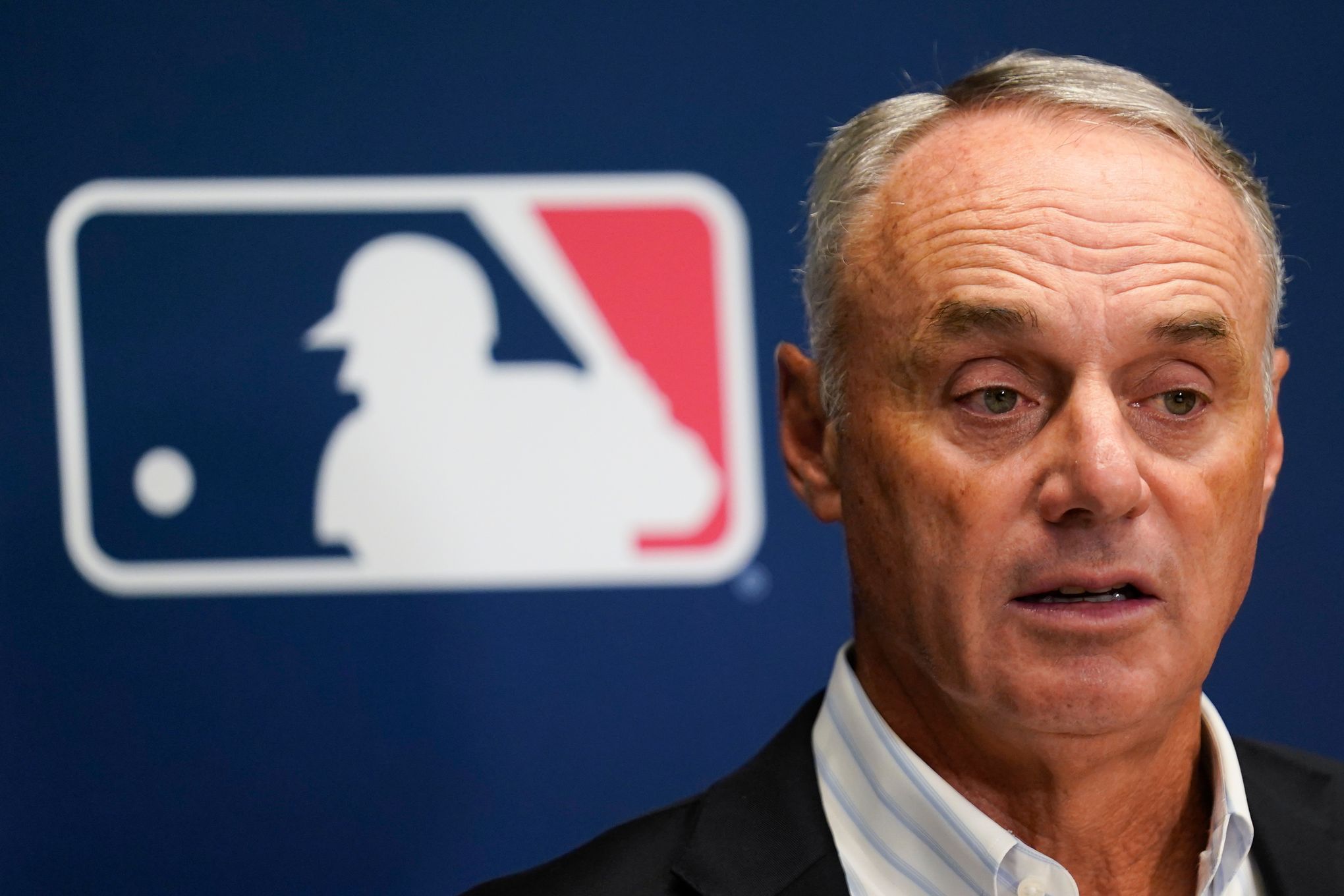 MLB asked to voluntarily accept minor league union