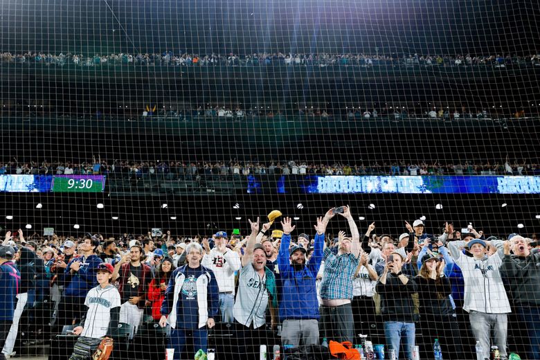 Fans can watch Mariners wild-card games at T-Mobile Park