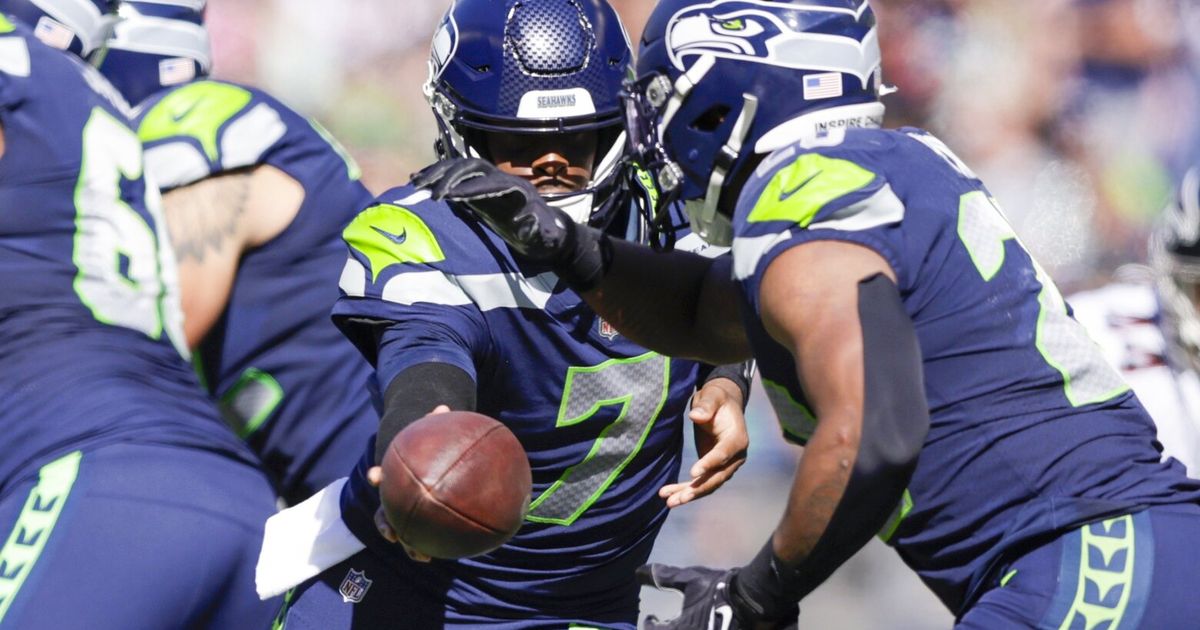 Geno Smith, Rashaad Penny star as Seahawks beat Lions 48-45 - The