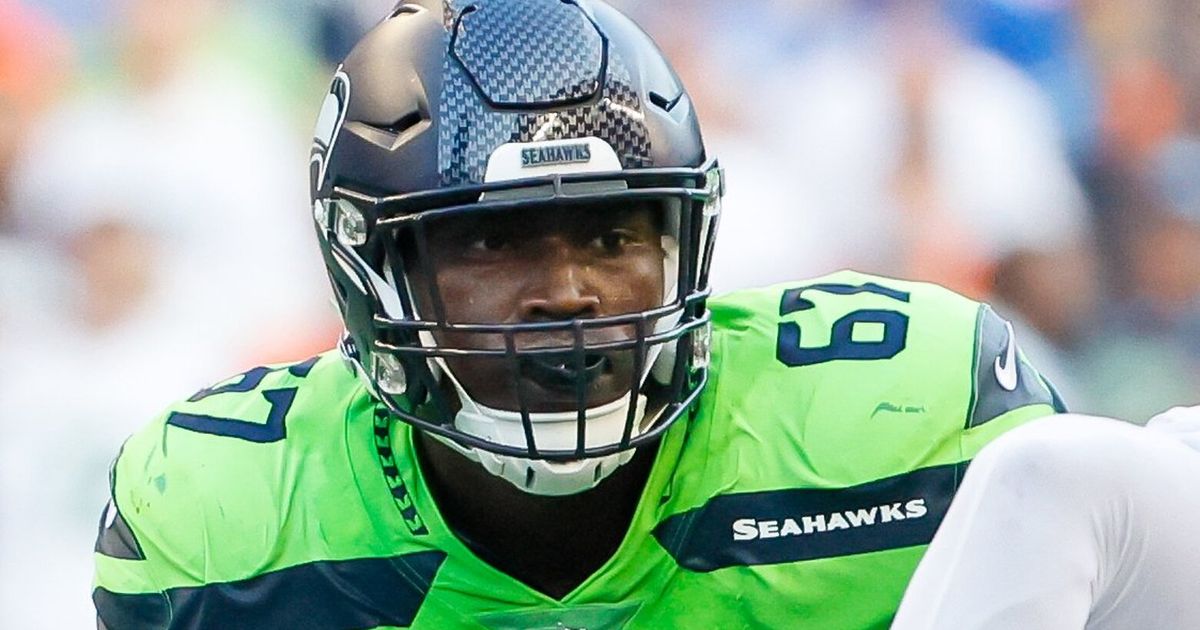 Which current players belong on the Seahawks' 40th Anniversary team?