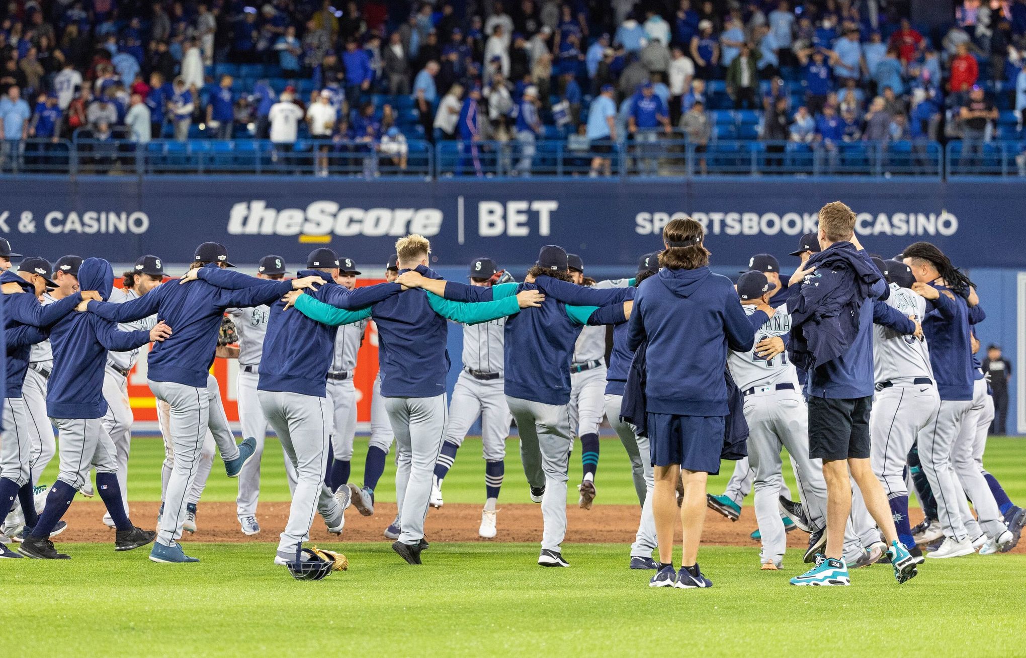 Mariners' Cal Raleigh Visits School After HR Reaction Video Goes Viral