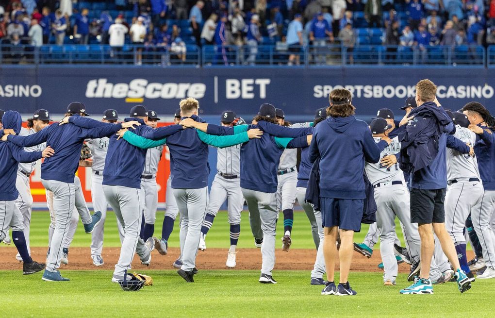 Seattle Mariners - Mariners fans definitely brought it last night. Looking  forward to seeing more tonight. #KeepFighting #TrueToTheBlue