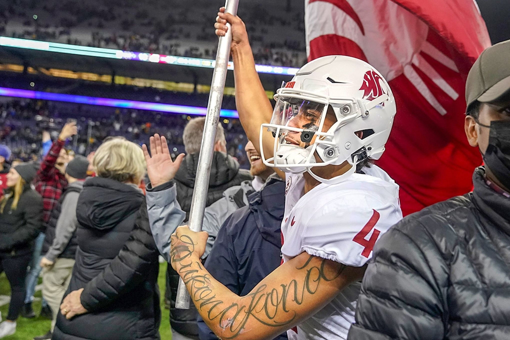 WSU's Jayden de Laura says his mental game is stronger this time around vs.  USC