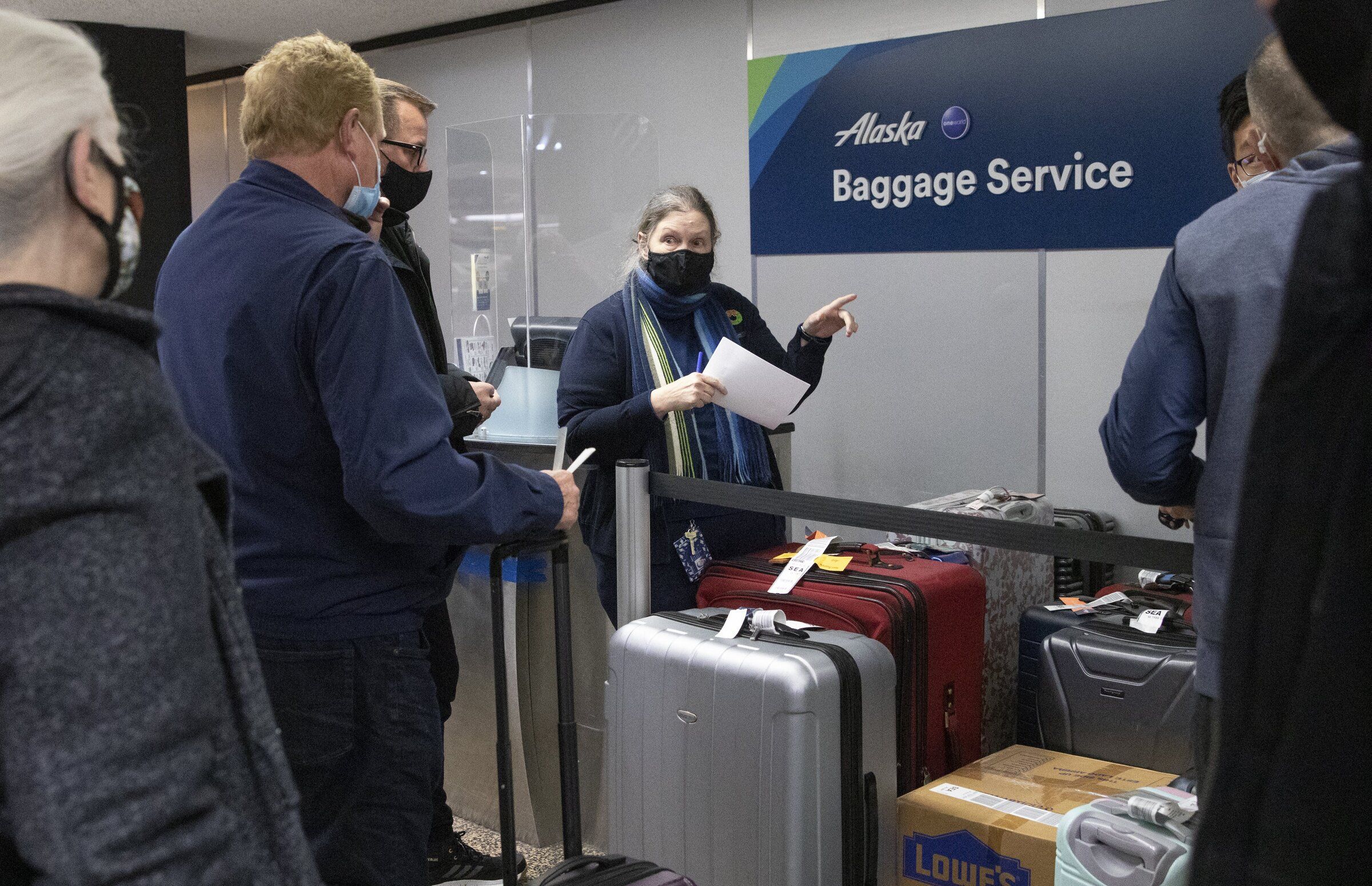 The lost-luggage checklist: What to do if your bags are delayed - Alaska  Airlines News