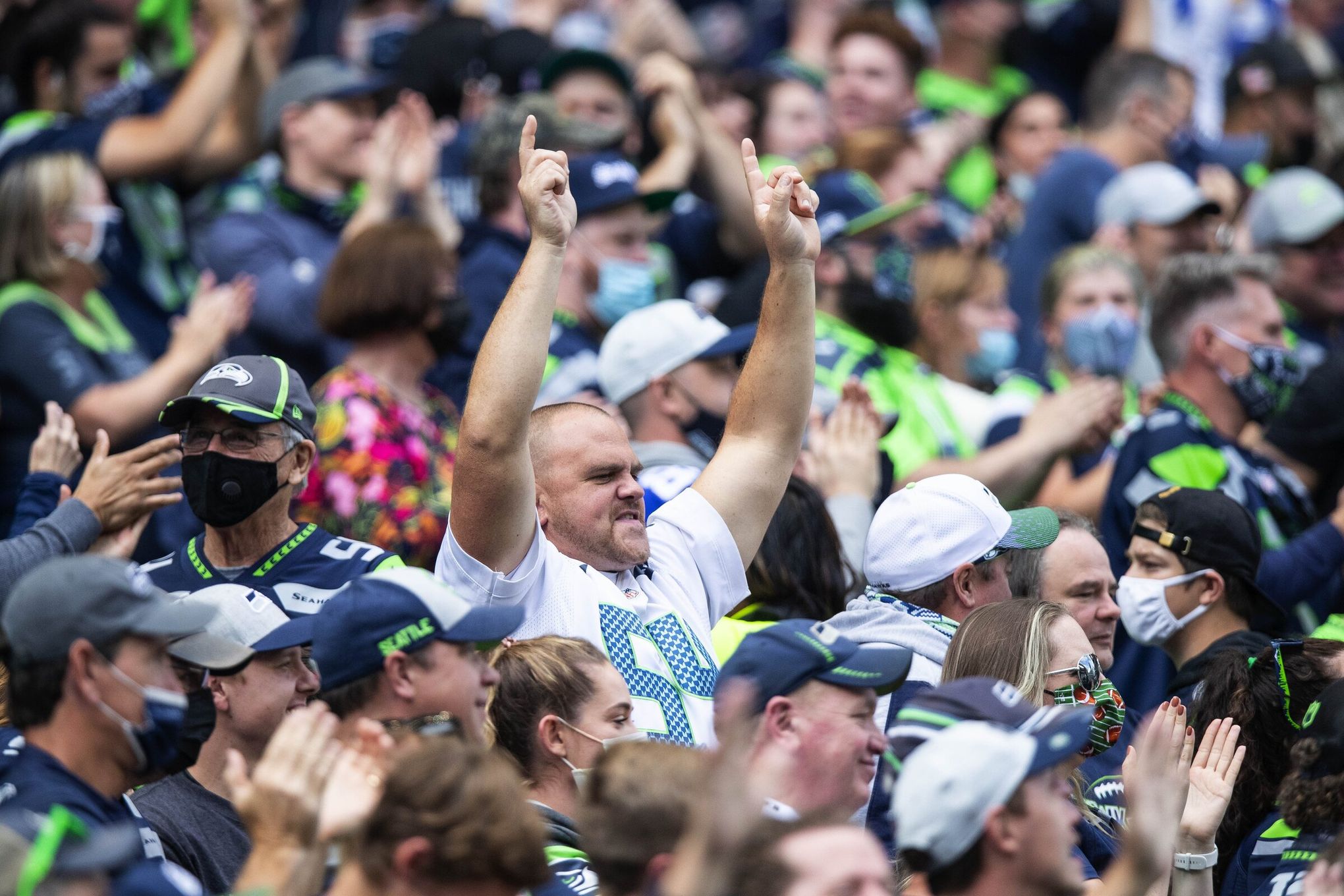 Cardinals in black vs. Seahawks on Sunday Night Football; roof open