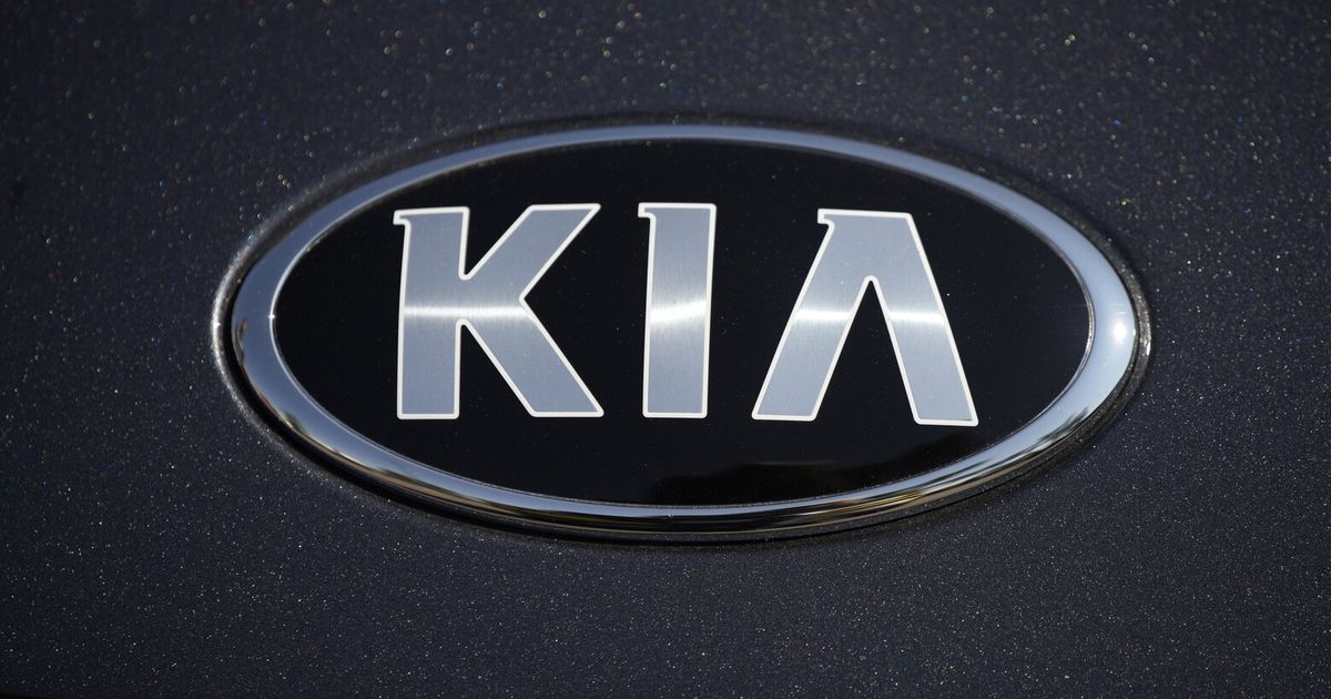 Kia recalls 72k SUVs, tells drivers to park outside because of fire ...