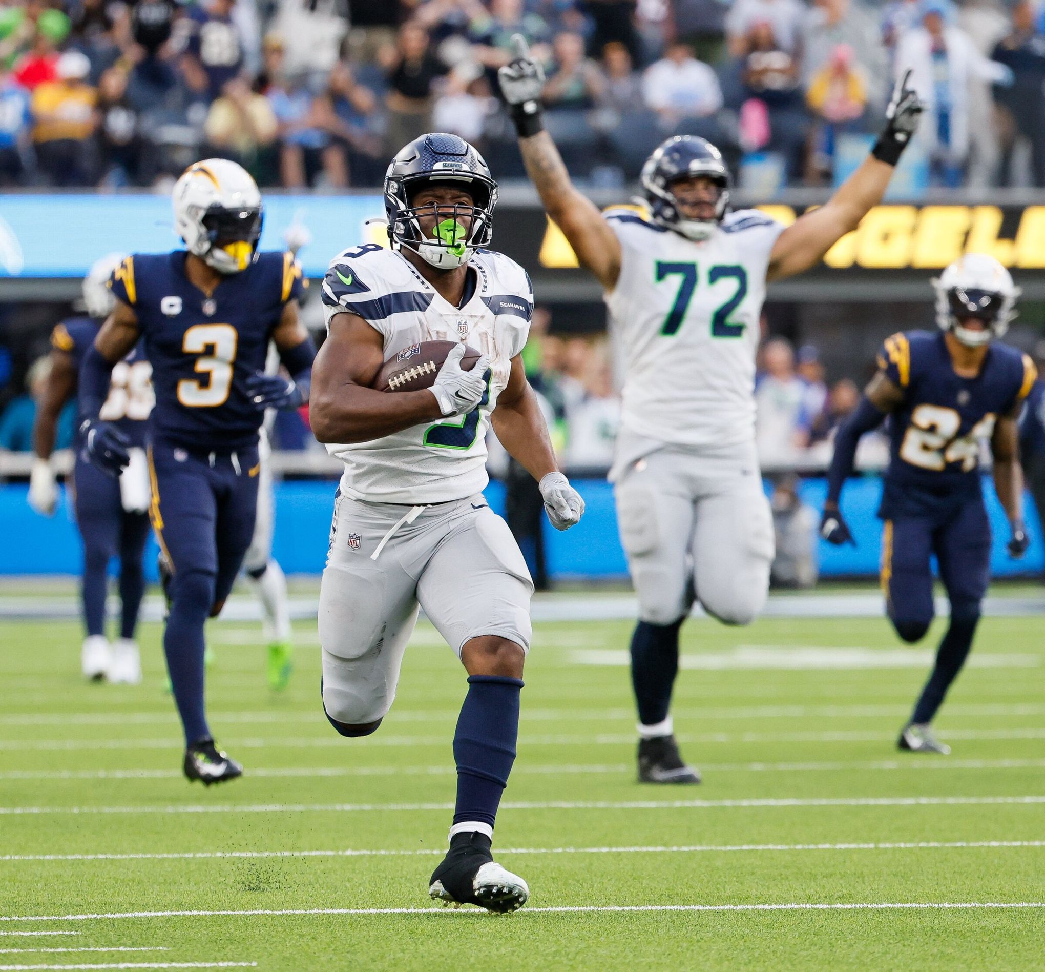 What to watch for when Seahawks take on Chargers in Week 7 — plus Bob  Condotta's prediction, Seahawks