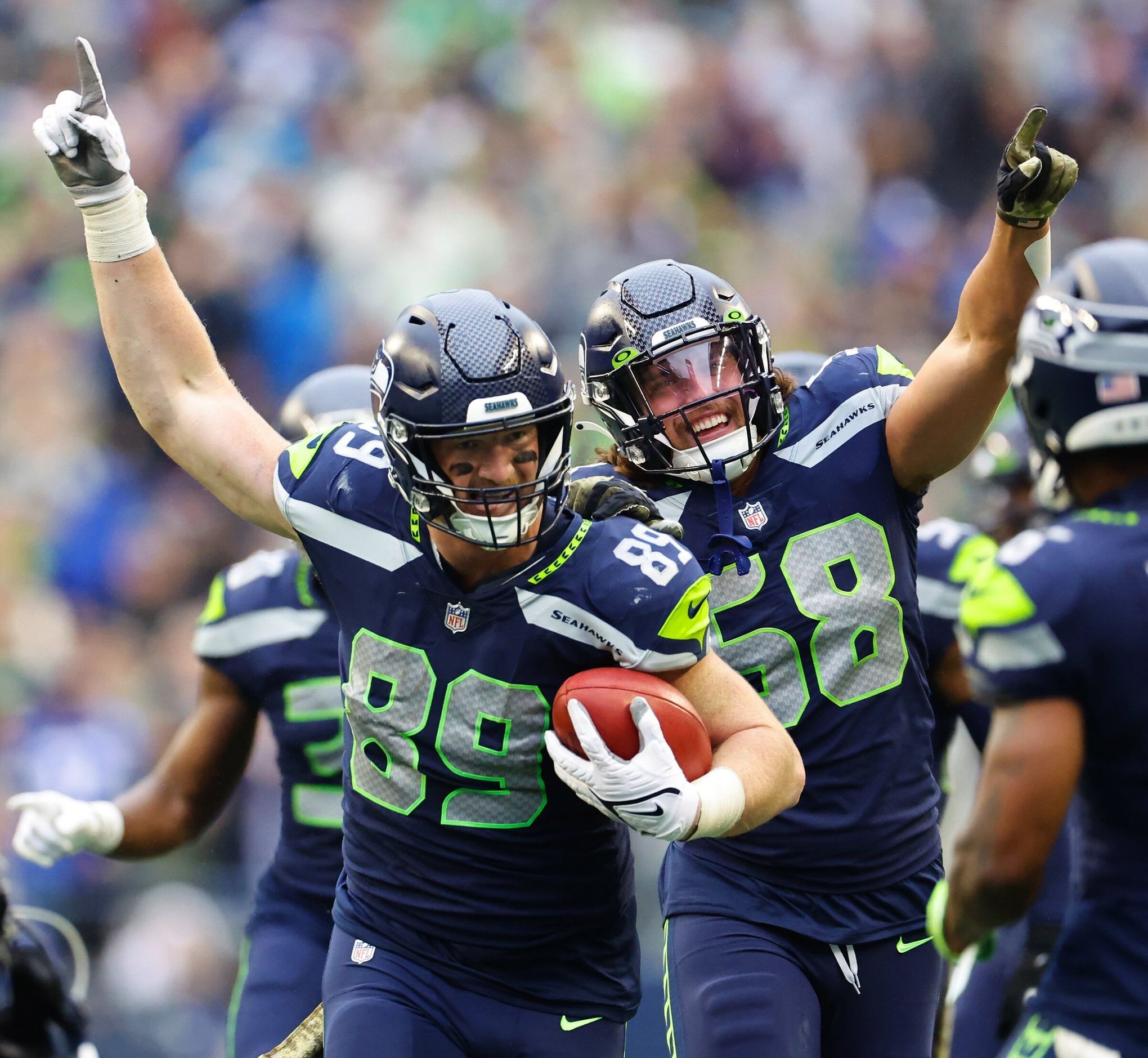 Seahawks' defense faces familiar challenge: Another poor start