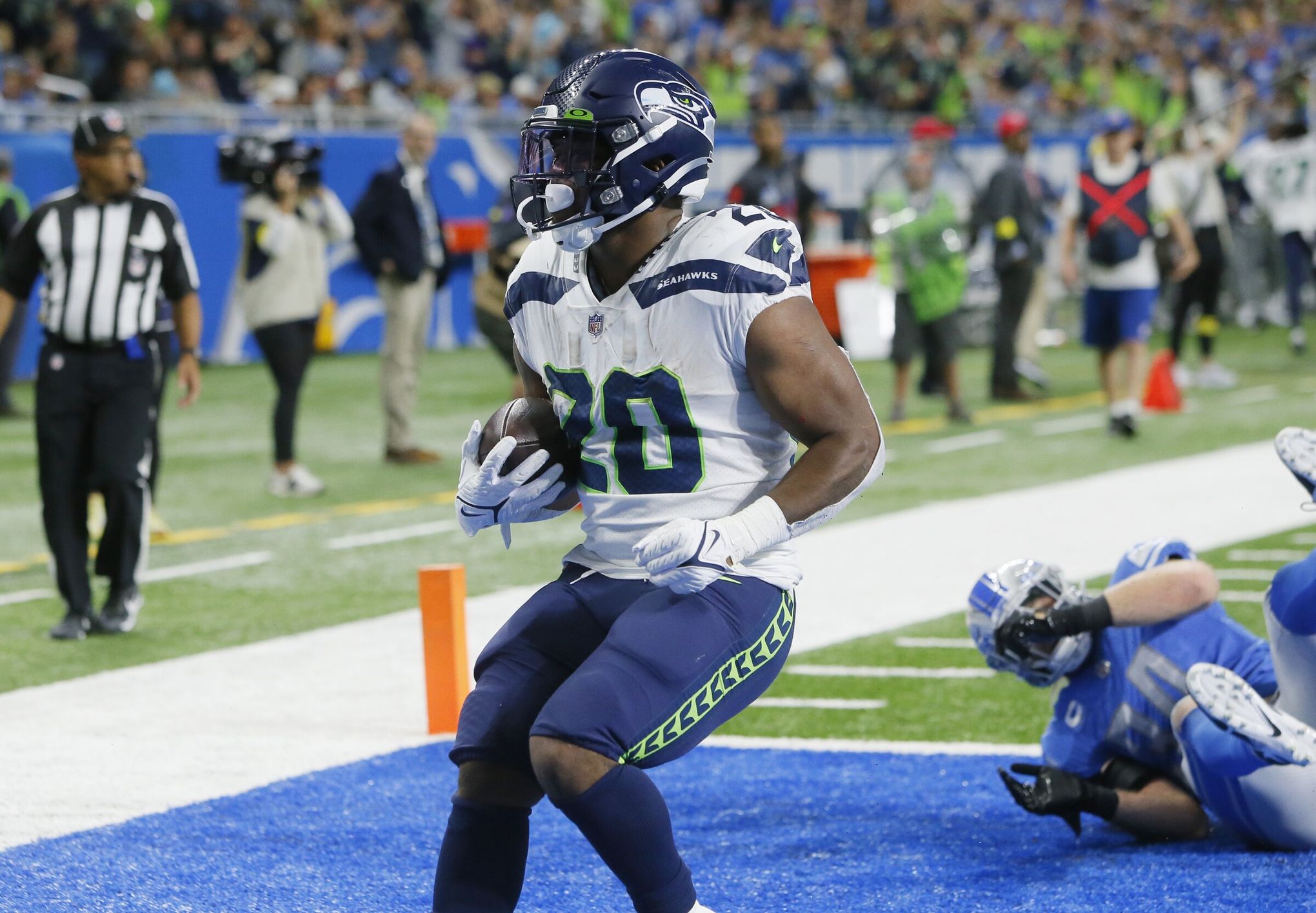 Seattle Seahawks defensive end Darryl Johnson (40) defends against