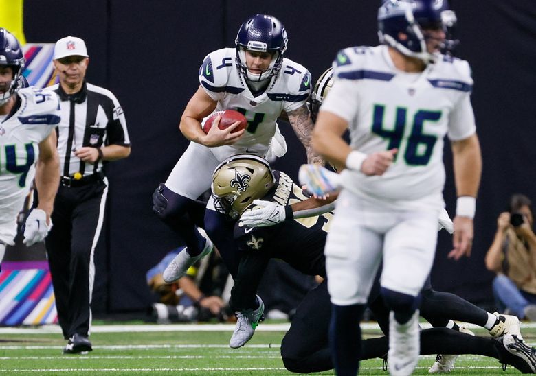 Hill accounts for 4 TDs, Saints top Seahawks 39-32 - Seattle Sports