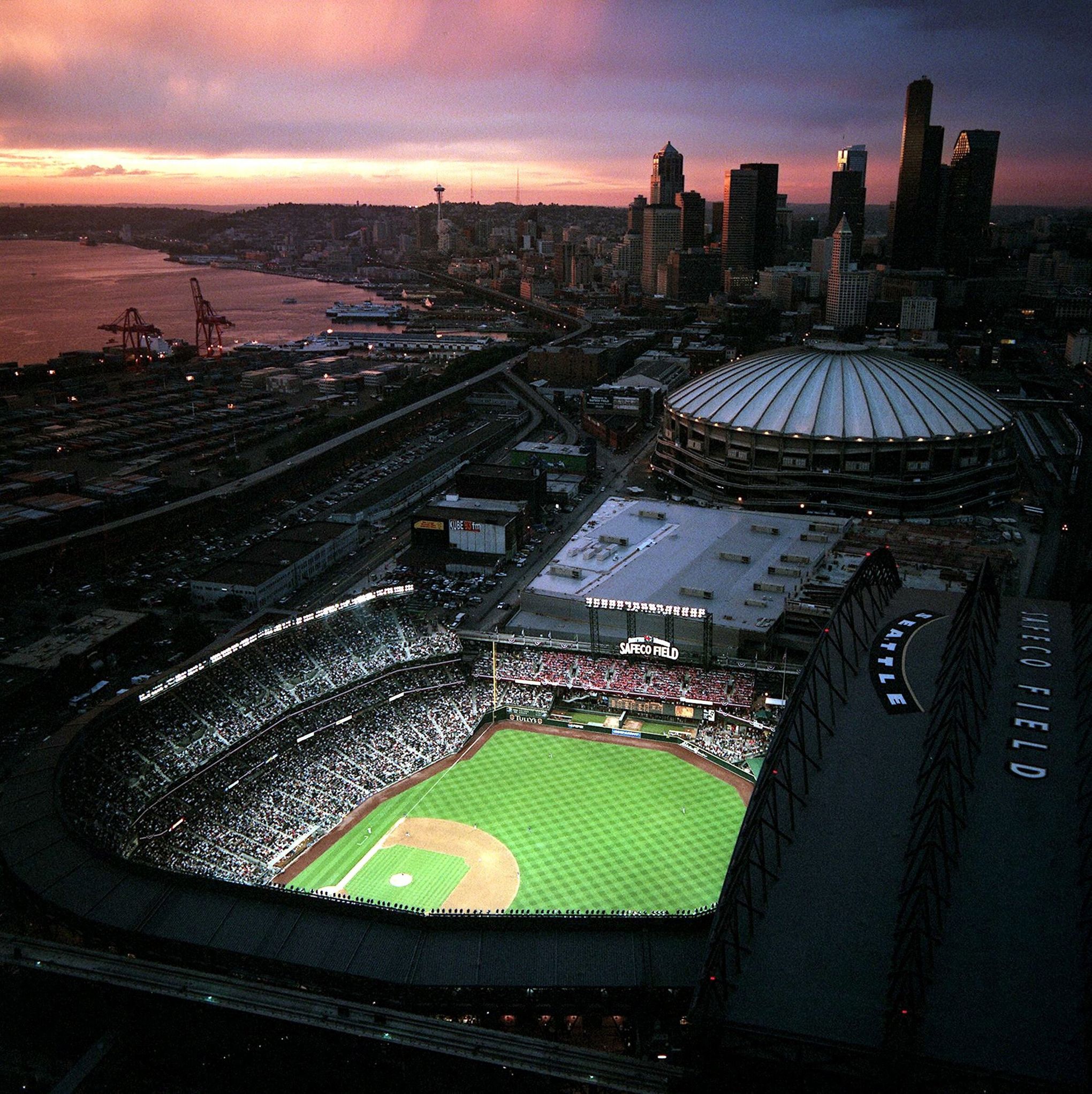 Including roof at Safeco Field was good call, despite the protests