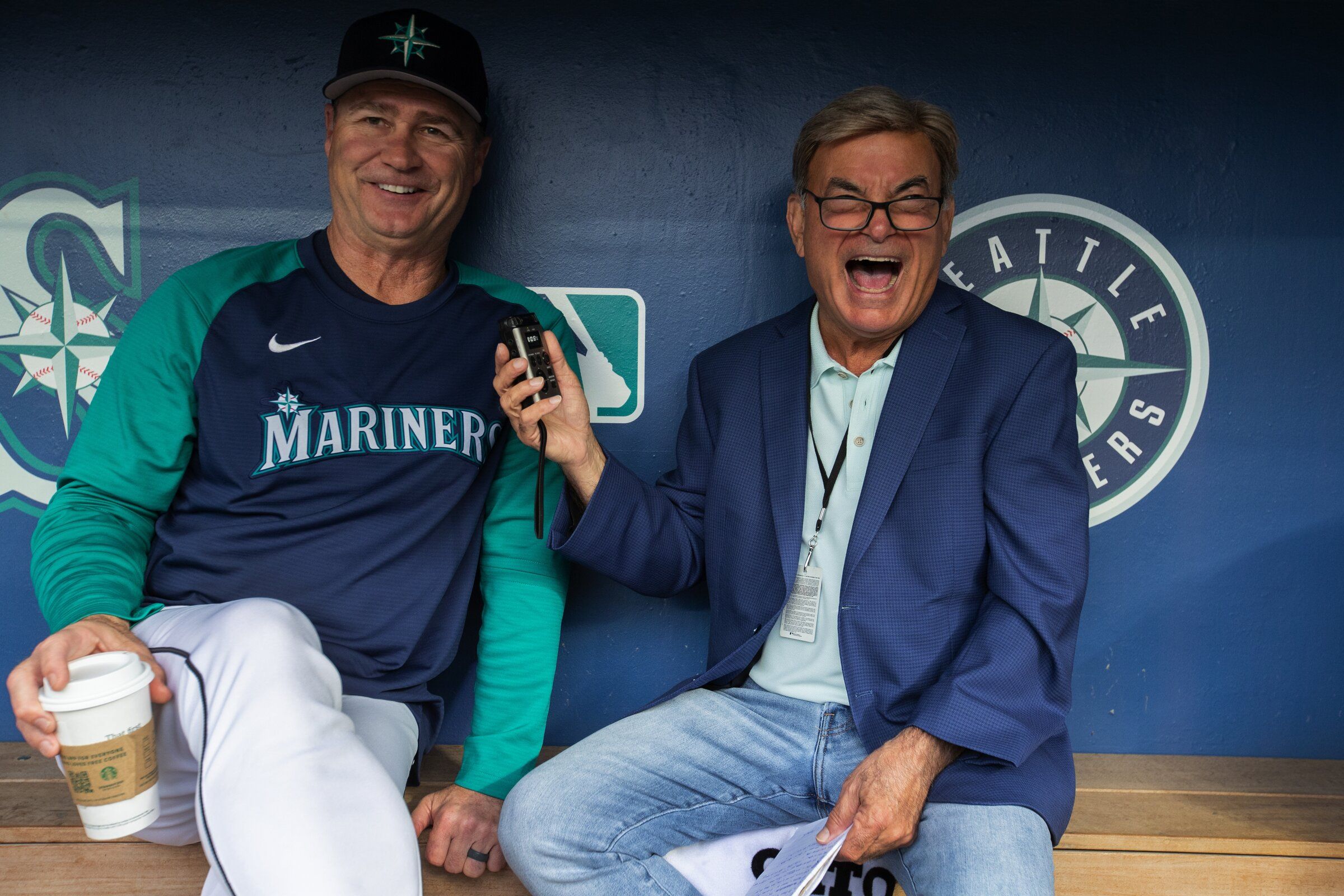 Rick Rizzs: The goal of Mariners radio broadcast is to let fans