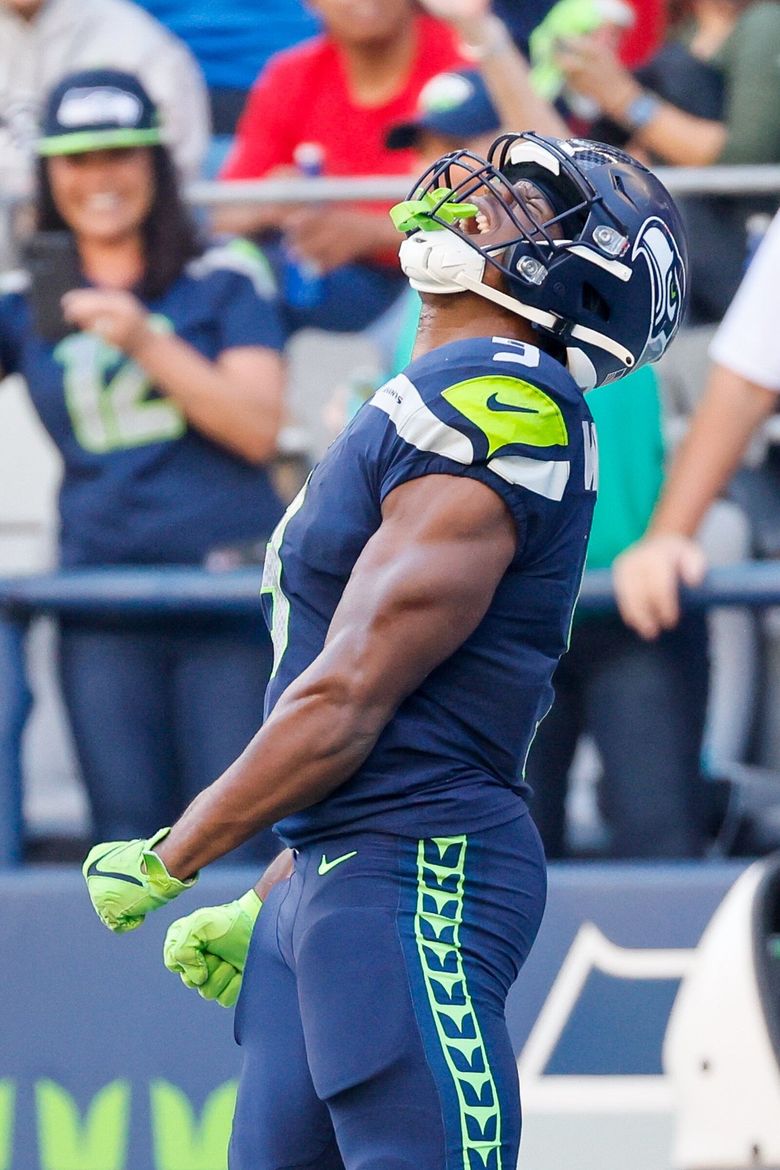 Seattle Seahawks RB Kenneth Walker III: Even Better in Year Two? - Sports  Illustrated Seattle Seahawks News, Analysis and More