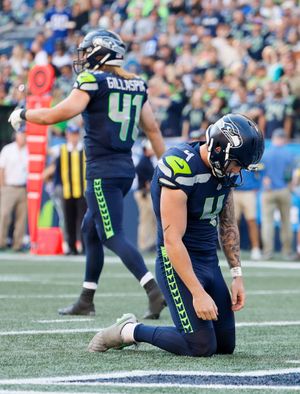 3 Studs and 3 Duds in Seahawks 19-9 win over Arizona Cardinals