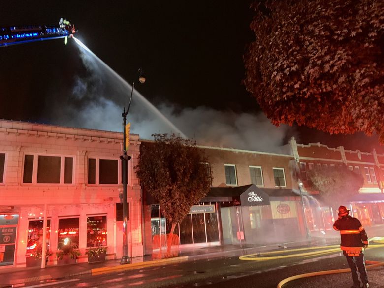After big Main Street blaze, downtown Sumner begins to reopen