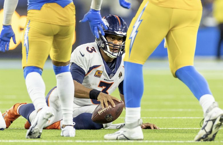 Is Russell Wilson playing tonight? Update on QB ahead of Broncos vs. Rams