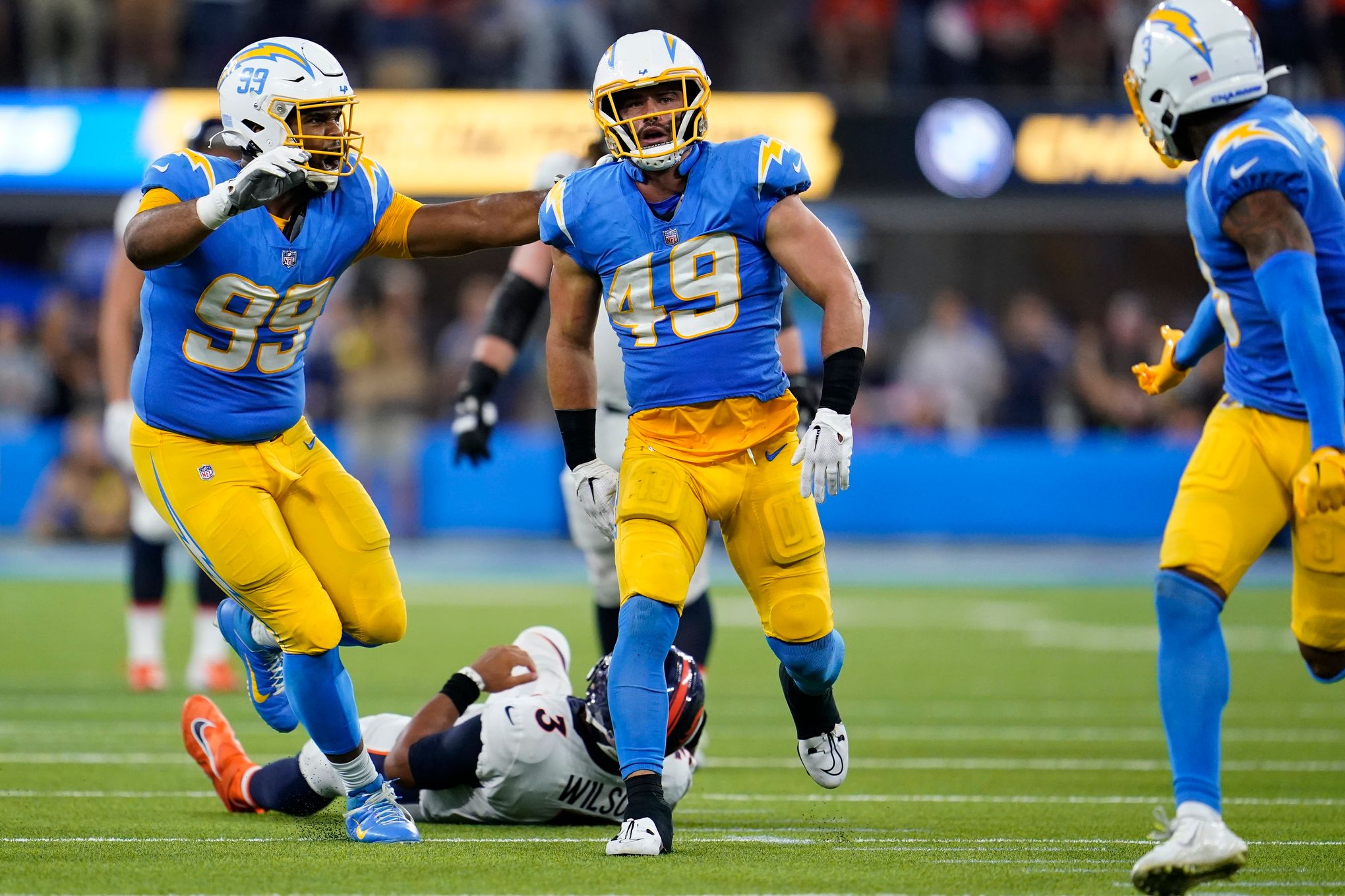 Chargers beat Broncos on Hopkins' OT field goal