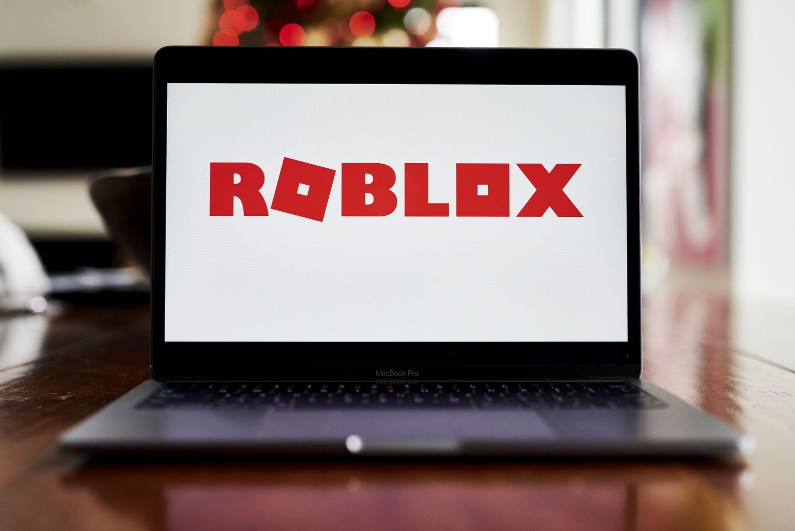 Roblox, Discord sued over girl's sexual, financial exploitation | The  Seattle Times