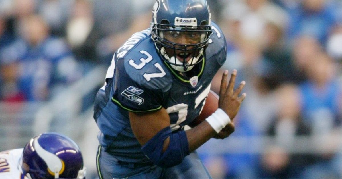 Shaun Alexander hopes Seahawks Ring of Honor will vault his Hall