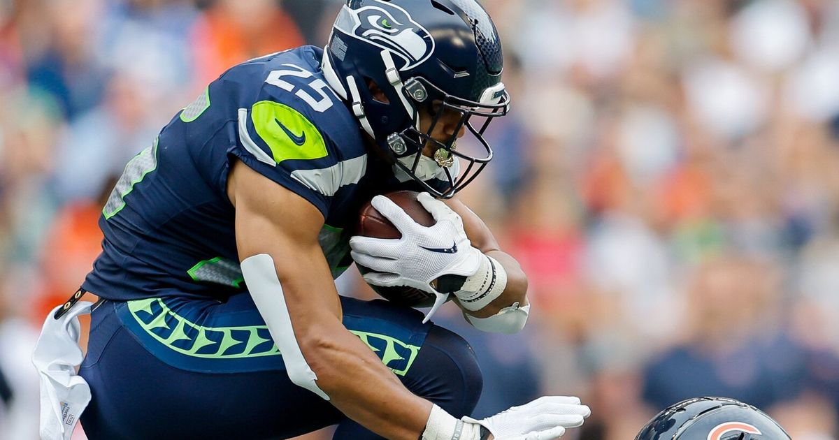 Seahawks elevate Bruce Irvin, activate Travis Homer to play against Giants, Seahawks