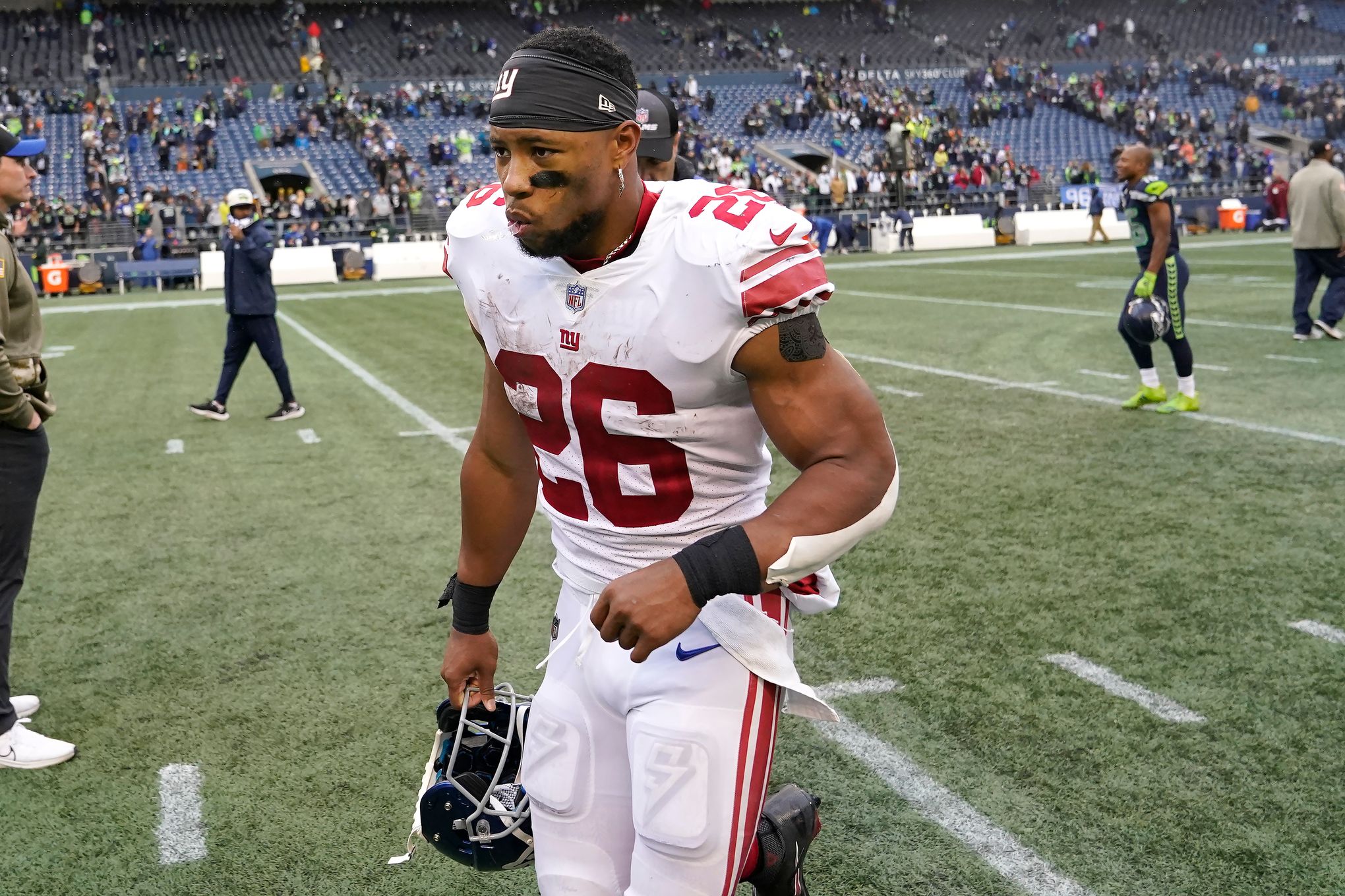 Giants lose Wan'Dale Robinson for the season due to a torn ACL, several  others to injuries in loss to Lions 