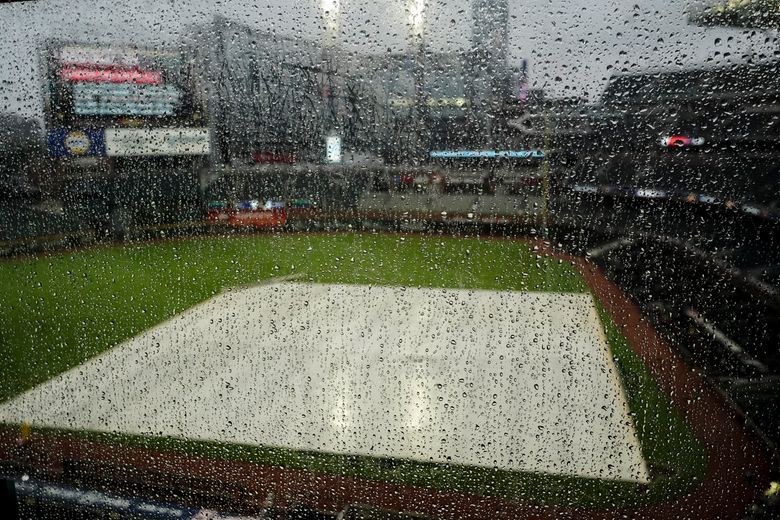 Photos of the Phillies rainy game against the Nationals