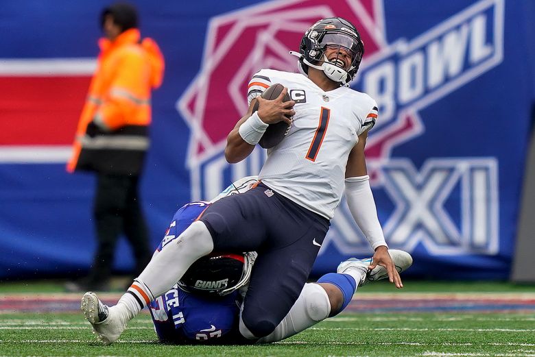 NFL on ESPN - Despite the loss, Chicago Bears' QB Justin Fields