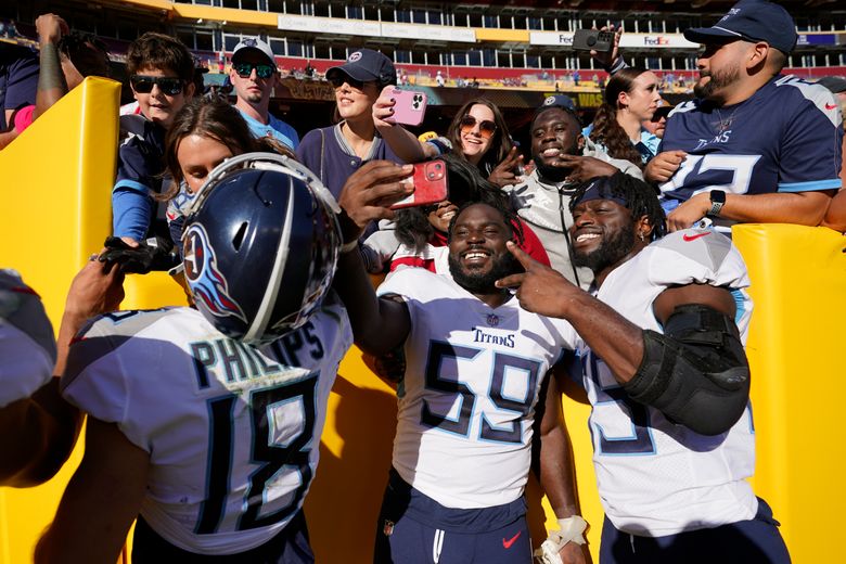 Titans reach bye somehow on top of AFC South after 0-2 start