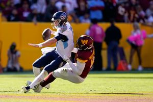 Derrick Henry, Titans win 21-17 over Commanders