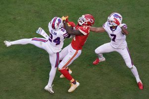 Bills rally to beat Chiefs 24-20 in playoff rematch - The San