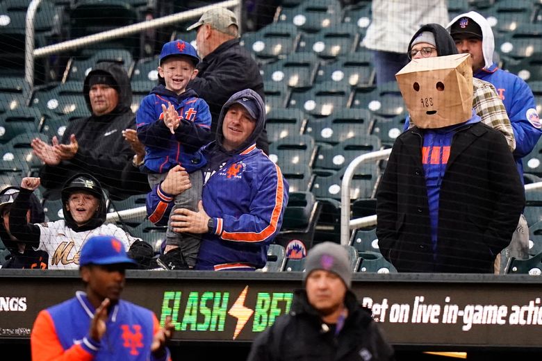 New York Mets - Bark at the Park is BACK for three games