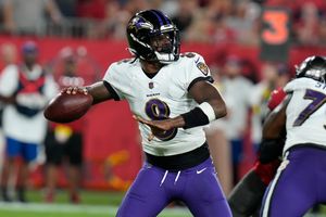 Jackson shines, Ravens beat Brady, struggling Bucs 27-22