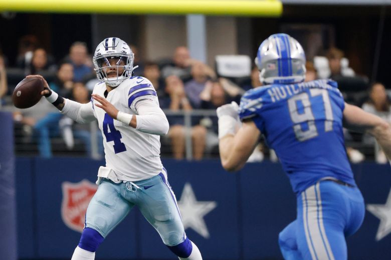 ARLINGTON, TX - OCTOBER 23: Dallas Cowboys quarterback Dak