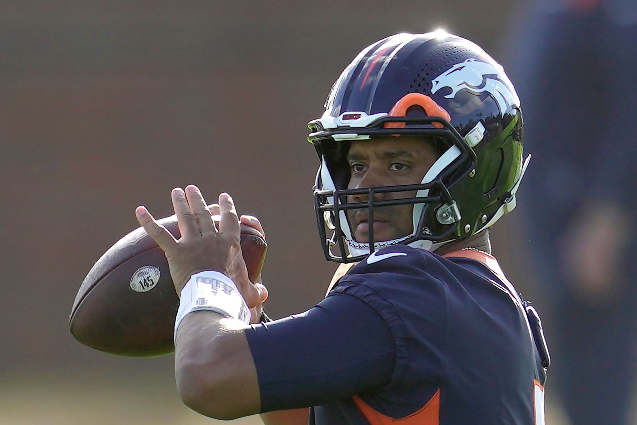 Broncos QB Russell Wilson (hamstring) to start vs. Jaguars