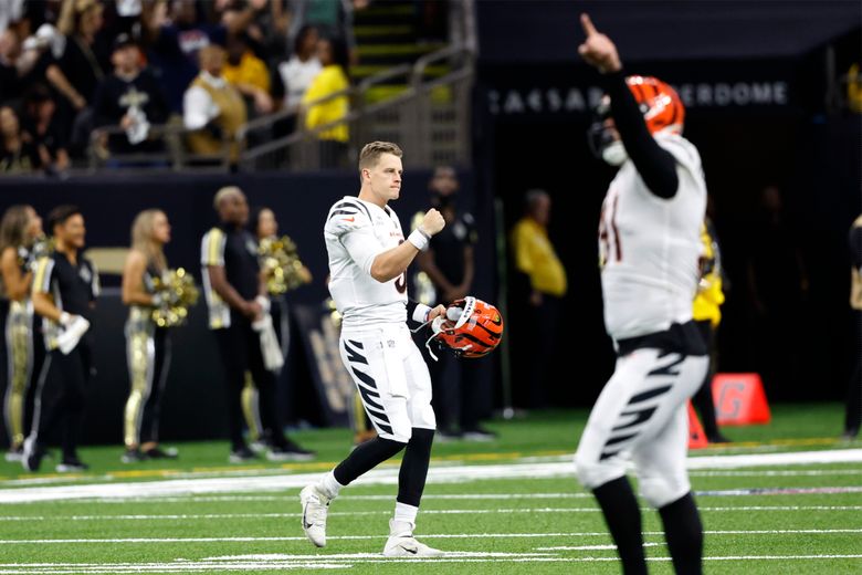 Quarterback Joe Burrow of the Cincinnati Bengals celebrates after