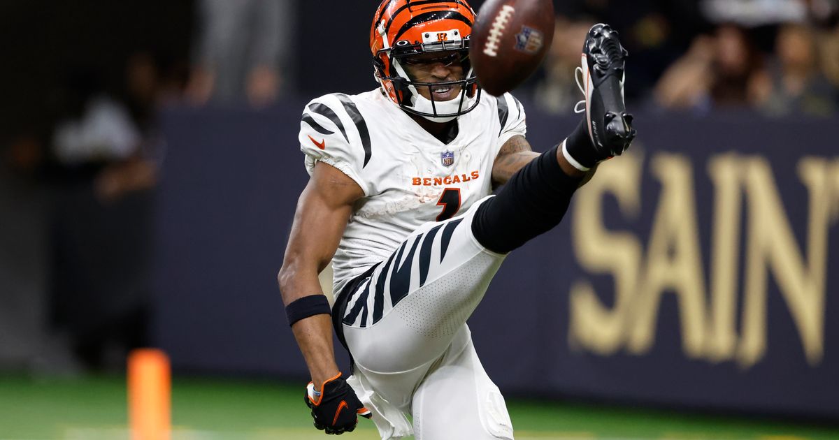 Bengals' deep ball struggles, new Hawaiian restaurant