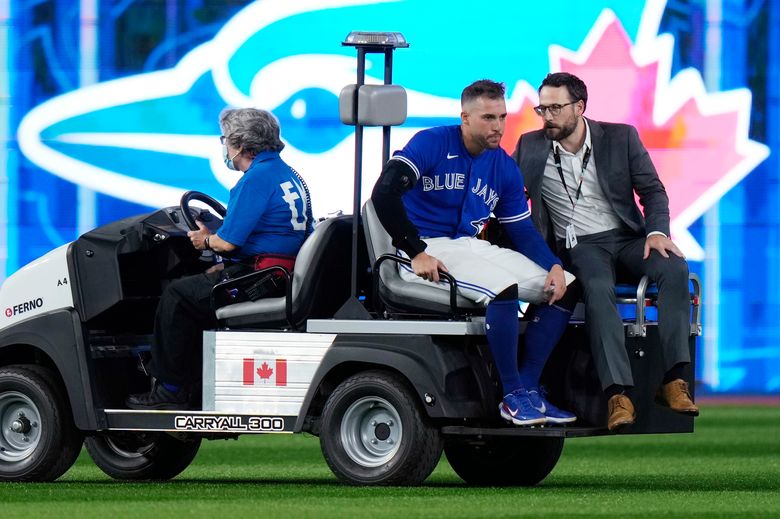 Blue Jays' George Springer carted off after scary collision