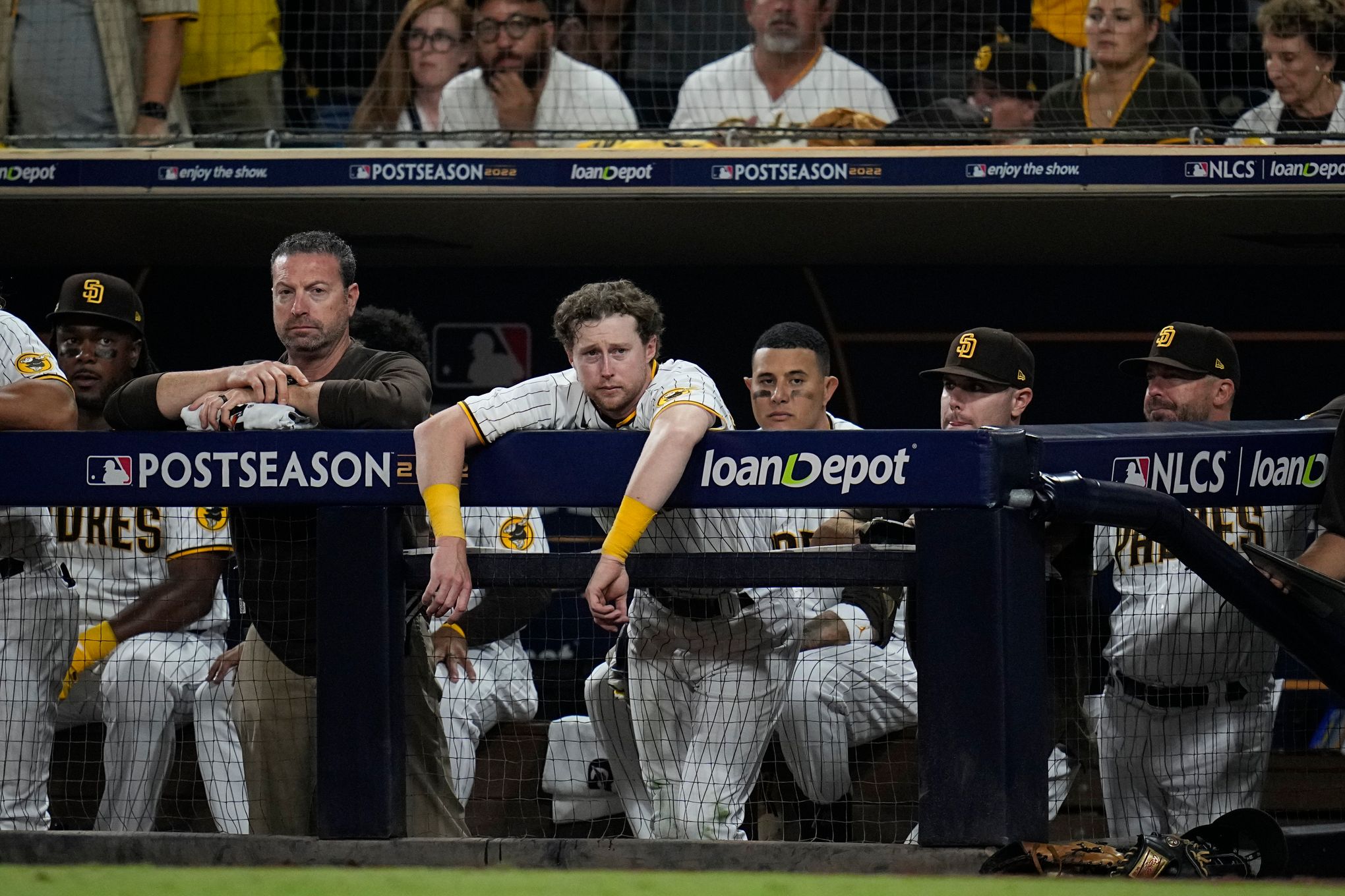 NLCS: Big Inning Gives Padres Win Over Phillies in Game 2 - The New York  Times