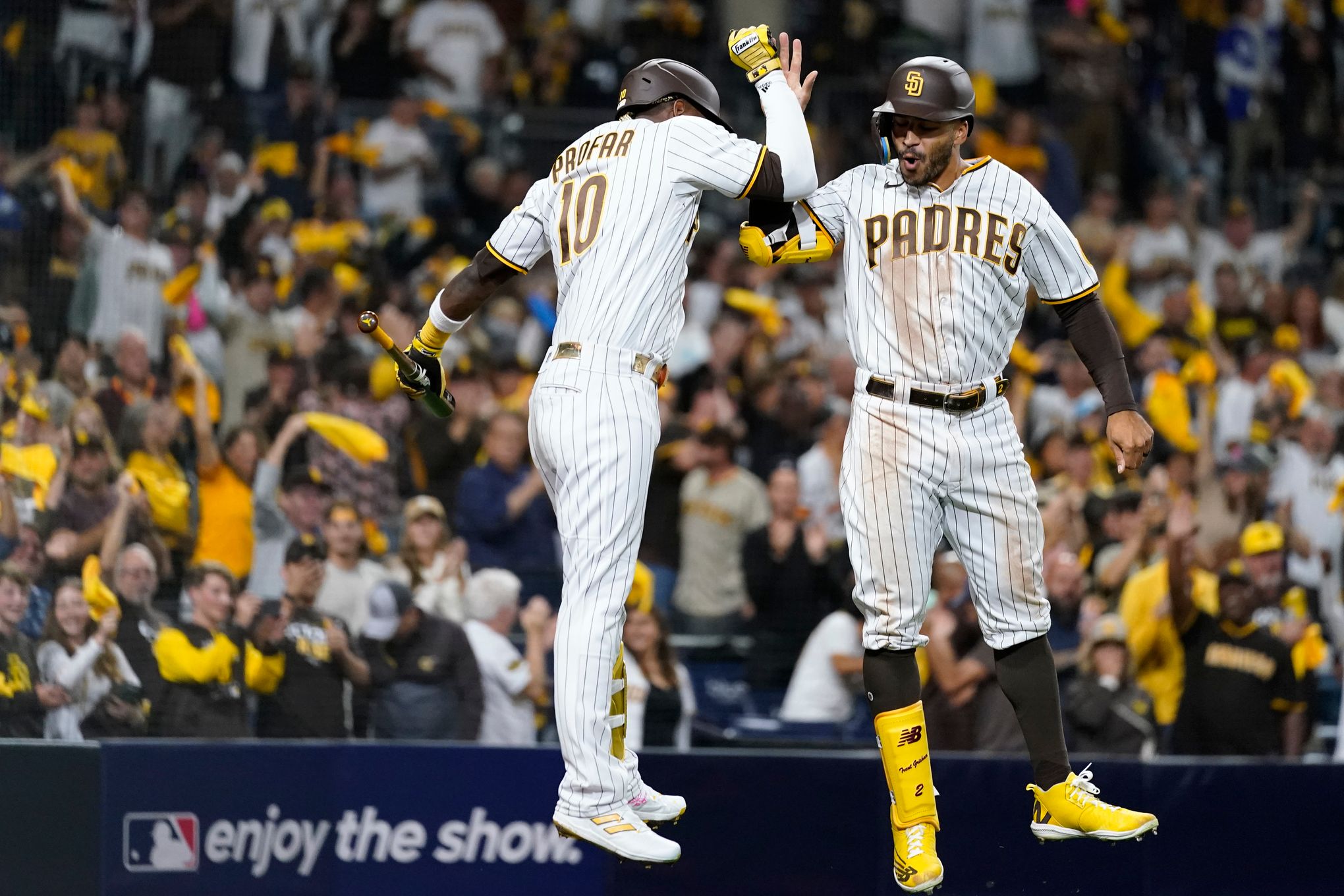 San Diego Padres Advance to NLDS, Win Second Playoff Series Since 1998 -  Fastball