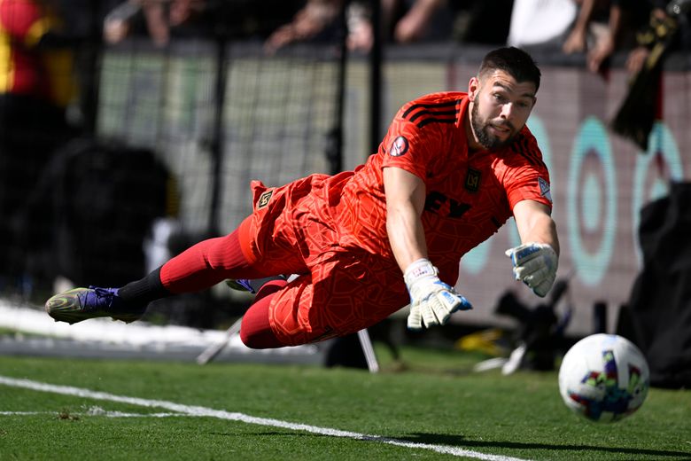 LAFC advances to MLS Cup final with 3-0 win over Austin FC