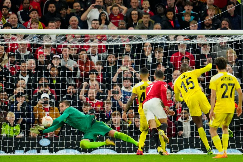 Cristiano Ronaldo Scores Double As Man United Beat Arsenal 3-2